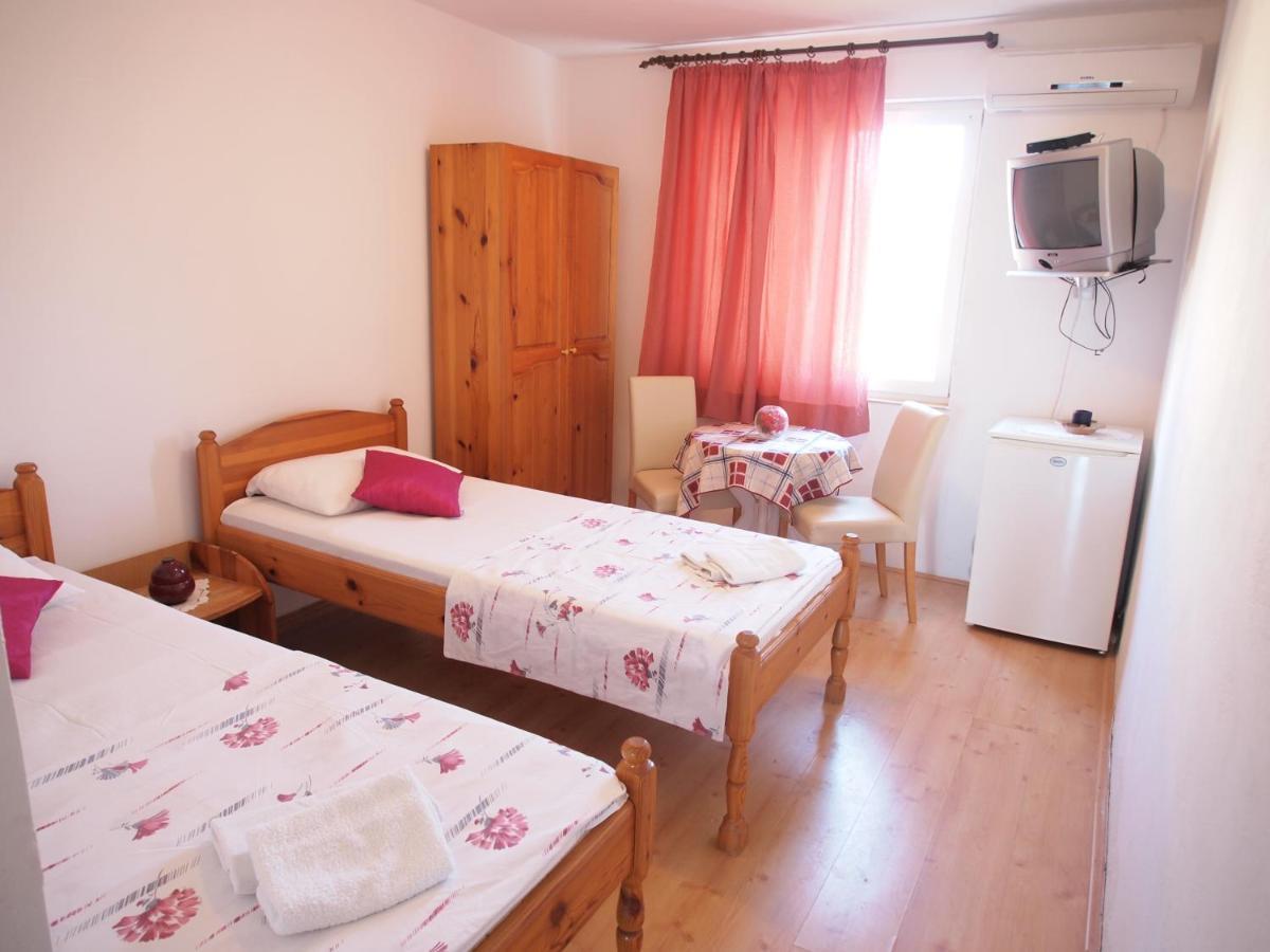 Apartments And Rooms With Parking Space Orebic, Peljesac - 10191 Bagian luar foto